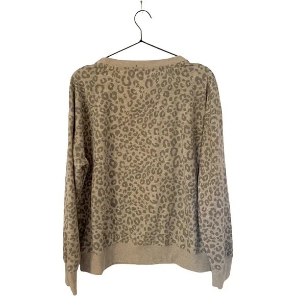 SPLENDID Oatmeal Leopard Animal Print Women’s Sweatshirt - SZ Large - Picture 2 of 10